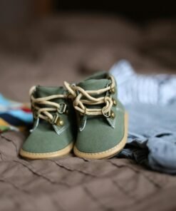 ملابس أطفال